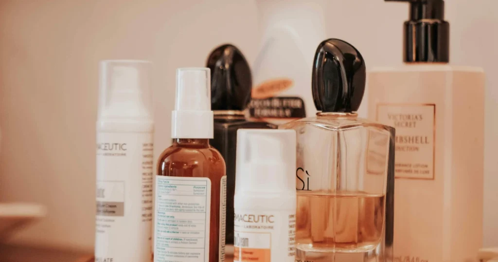 Paras hiuksiin jätettävä hoitoaine testi