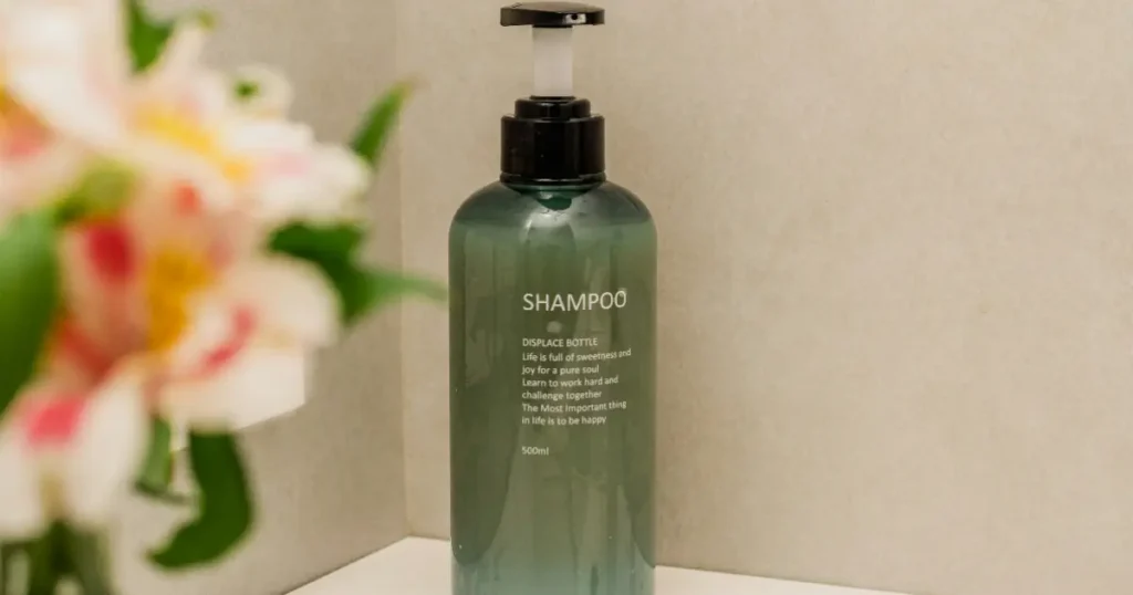 Paras kosteuttava shampoo värjätyille hiuksille testi